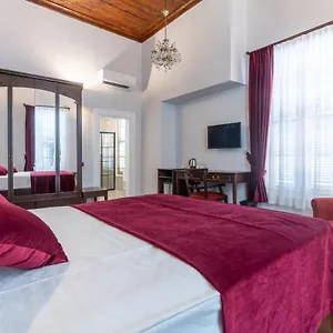 Giges King Boutique Otel